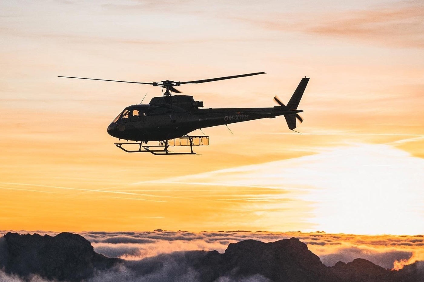 sunset helicopter flight sennair