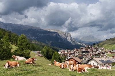 aman dolomiti st kassian sennair
