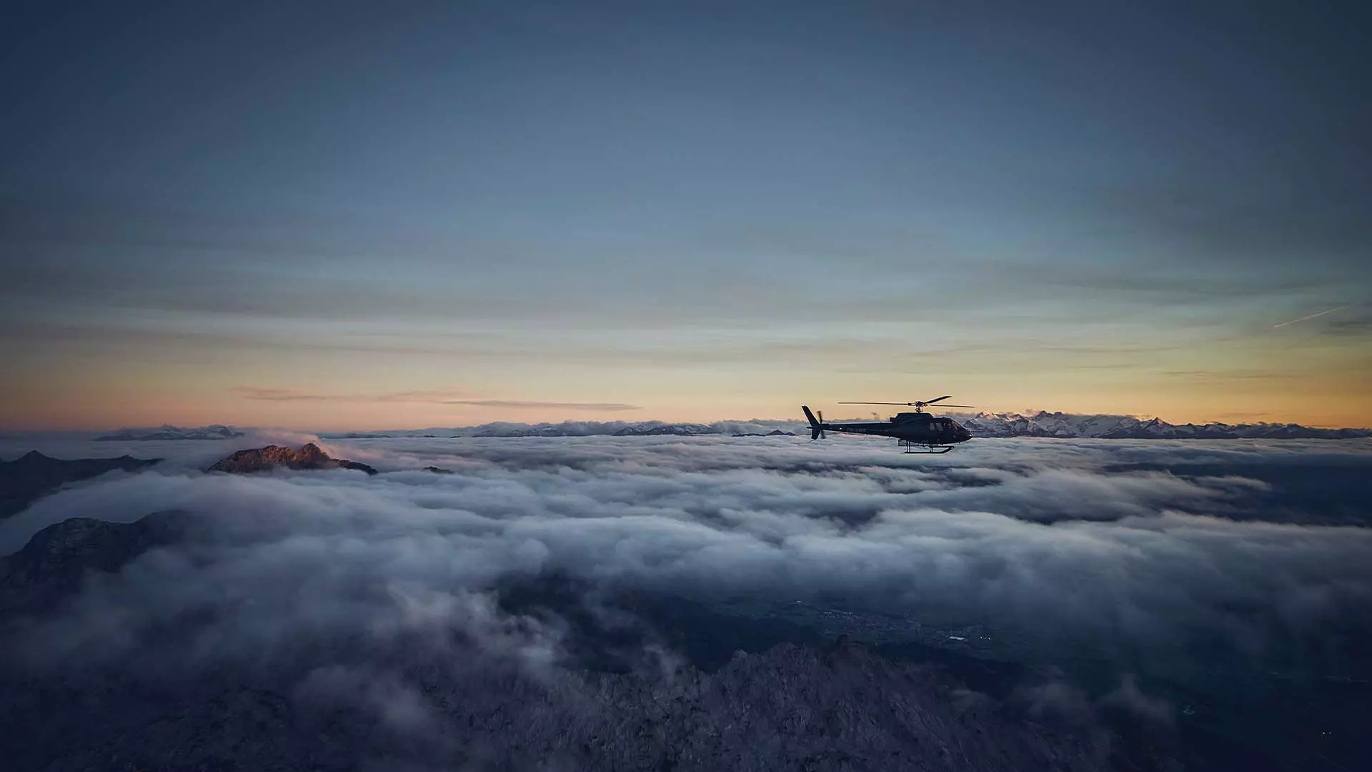 sunset helicopter flight sennair